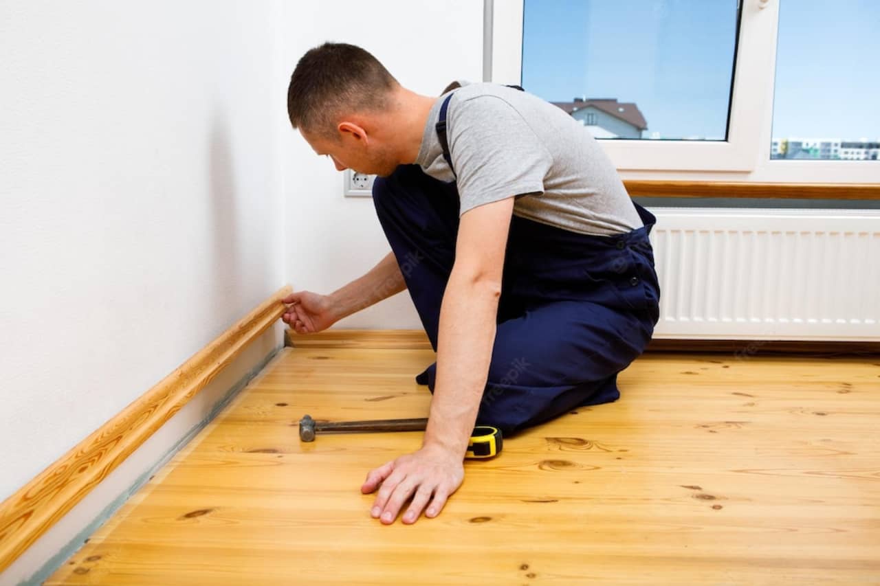 Reasons Why You Must Have Skirting Boards Installed In Your Home Pure