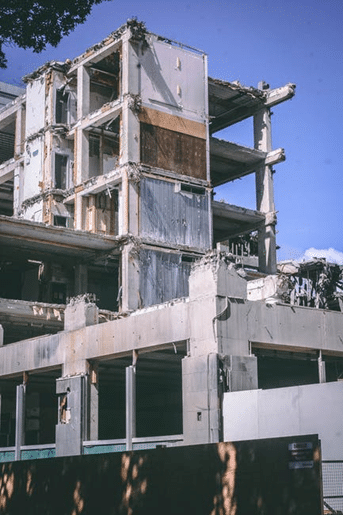 A Complete Guide to Demolition Clean Up