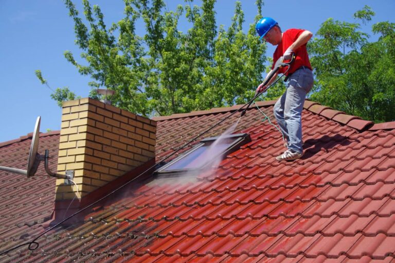 Ways To Clean Roof Stains